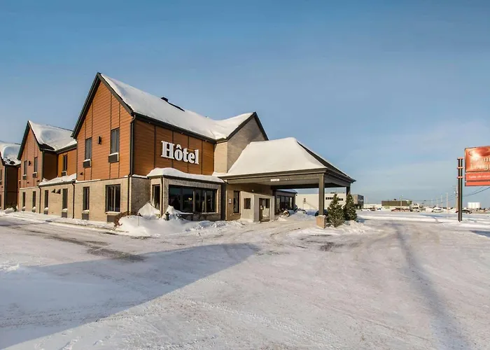 Econo Lodge Inn & Suites